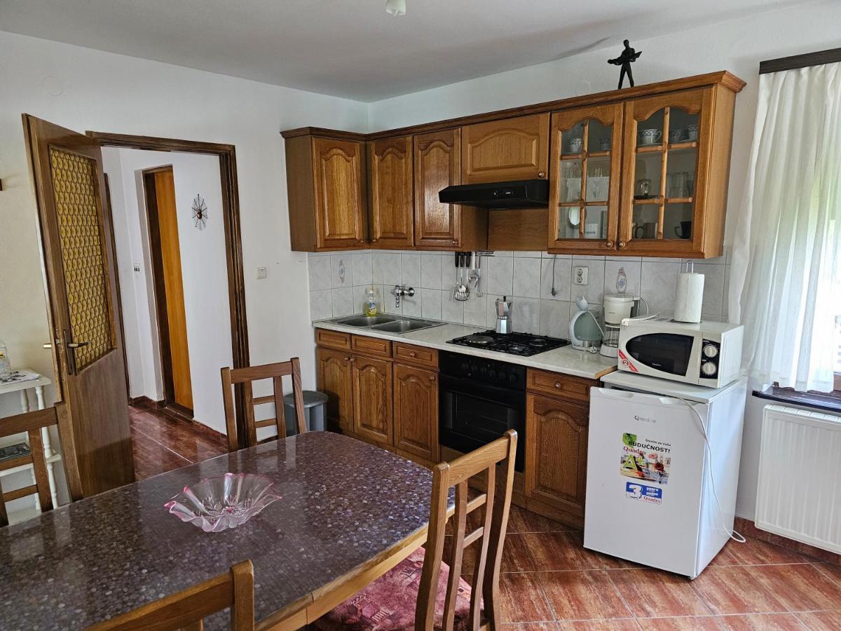 House Spehar Hotell Seliste Dreznicko Exteriör bild